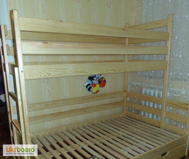 Фото 3. Двухъярусная трехместная кровать Бенжамин