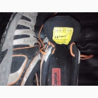 Продам фирменные треккинговые кроссовки на осень 43, 41р