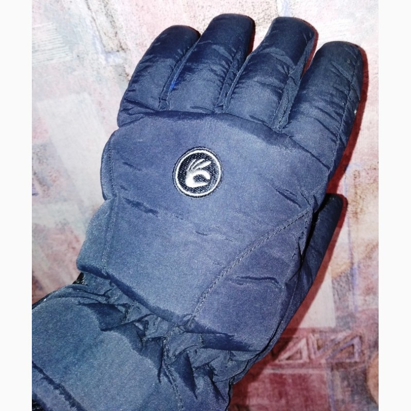 Фото 3. Зимние спортивные перчатки OKCO
