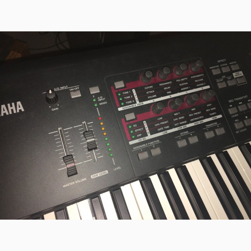 Фото 4. Yamaha MOXF8 - рабочая станция клавиатуры
