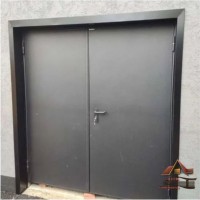 Зовнішній відкос для дверей, лиштва металева