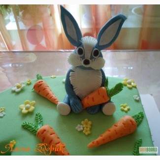 Торт на годик девочке Зайчик с морковками