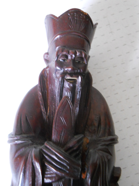 Фото 13. Старинная Китайская деревянная статуэтка из красного дерева