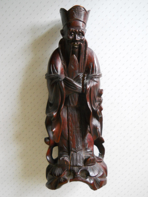 Фото 16. Старинная Китайская деревянная статуэтка из красного дерева