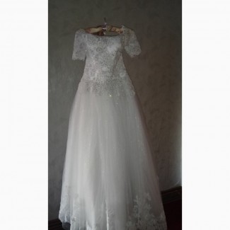 Продам чарівну весільну сукню