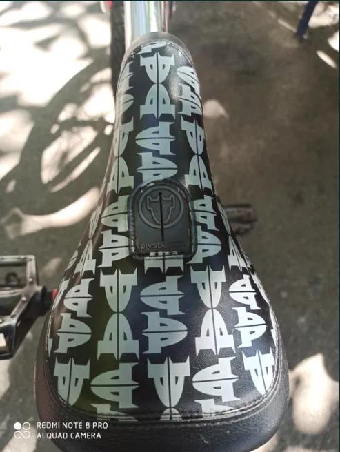 Фото 2. Продам б/у велосипед BMX(цена договорная)