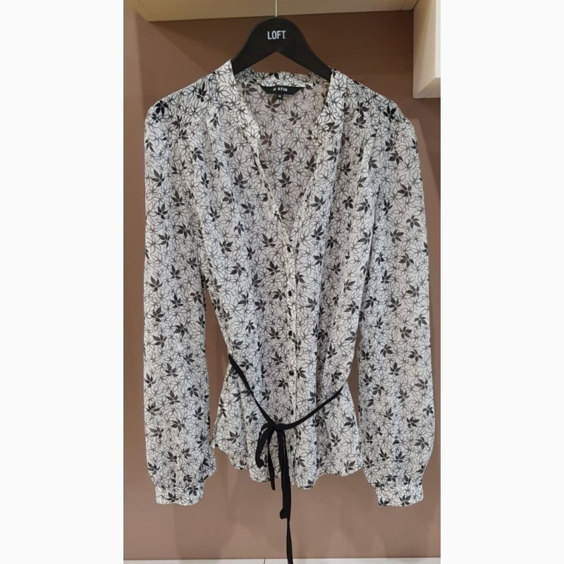 Фото 7. Женская блузка нарядная Ostin размер М