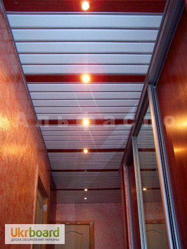 Фото 7. Металлический подвесной потолок
