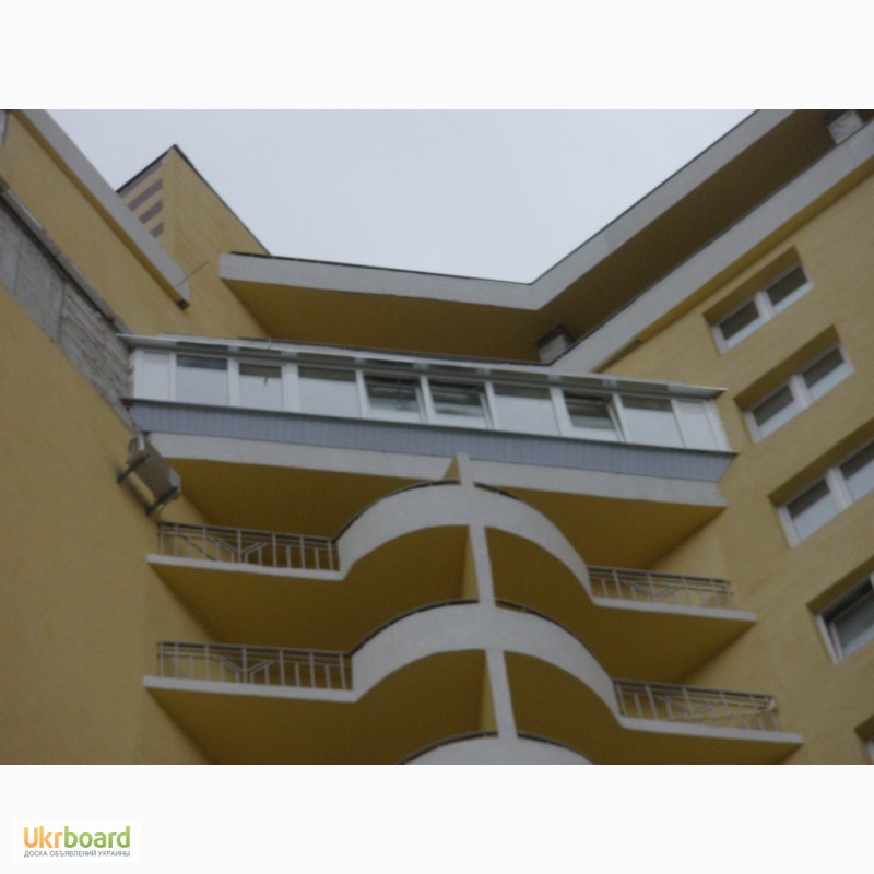 Фото 7. Пластиковые балконы и лоджии под ключ из профилей Рехау Rehau