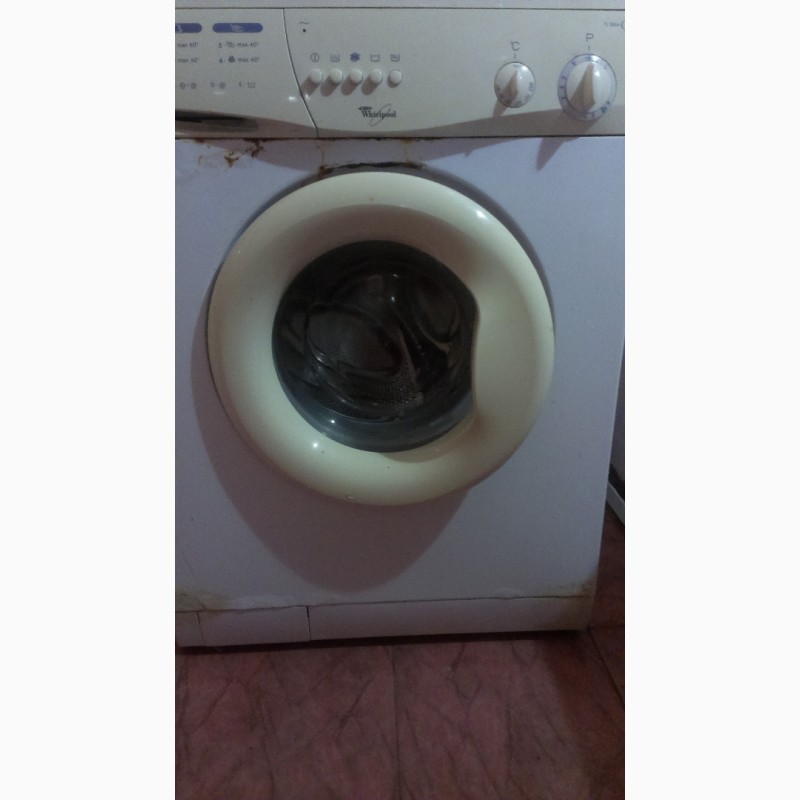 Фото 2. Продам б/у стиральную машину в рабочем состоянии