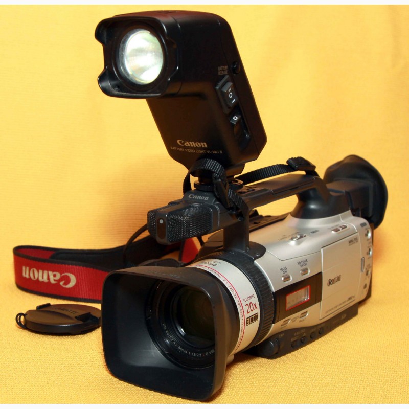 Продам Видеокамеру CANON XM2