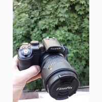 Продам фотоаппарат б/у цифровой не профисиональний FinePix s 9600