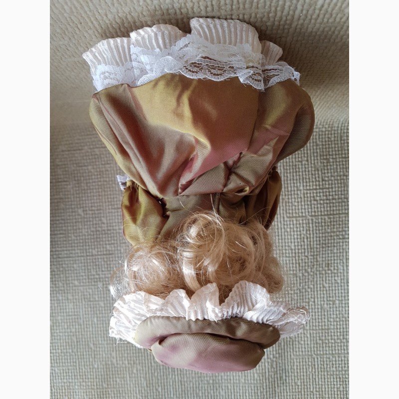 Фото 5. Кукла на подставке, ткань, фарфор