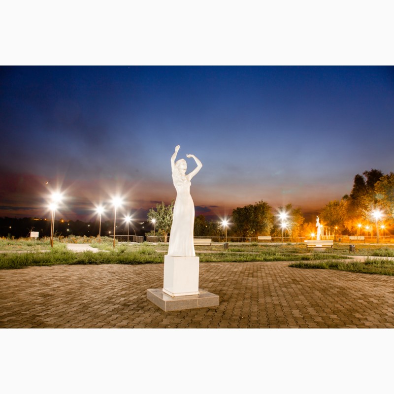 Фото 4. Пластиковые садово-парковые световые скульптуры под заказ