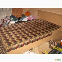 Продам двухспальную кровать б/у