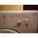 Продам стиральную машину б/у Indesit WISL102