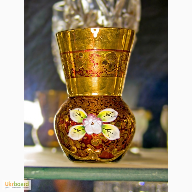 Фото 2. Продам три декоративные вазочки (2 красные, 1 синяя кобальт) богемского стекла, смальта