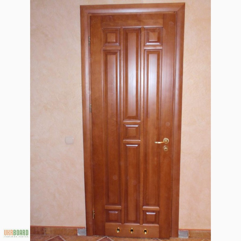 Фото 3. Міжкімнатні дерев’яні двері