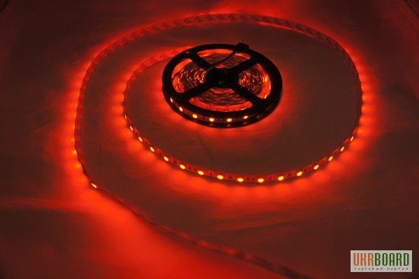 LED лента.Цвет красный. 5 метров самоклеющаяся с диммером