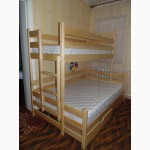 Двухъярусная трехместная кровать из массива ольхи или сосны Бенжамин