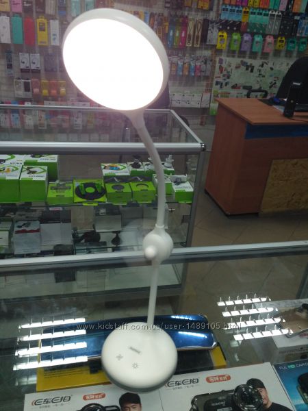 Фото 3. Компактная светодиодная лампа Remax RT-E601 с мини-вентилятором USB LED Remax (OR) RT