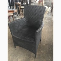 Кресла из натурального ротанга б/у для летних терас