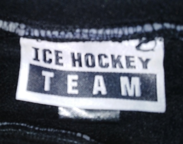 Фото 6. Хоккейный шлем-шапка Canada, для болельщиков