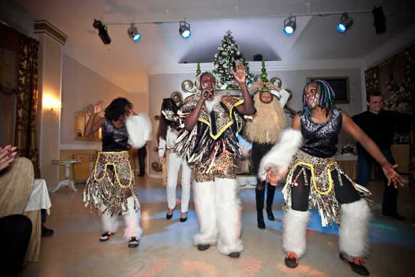 Афро-украинский ансамбли alfa-alfa на праздник