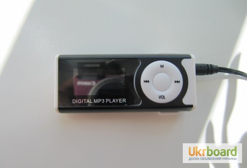 Фото 4. MP3 плеер с ЖК-дисплеем, динамиком и фонариком