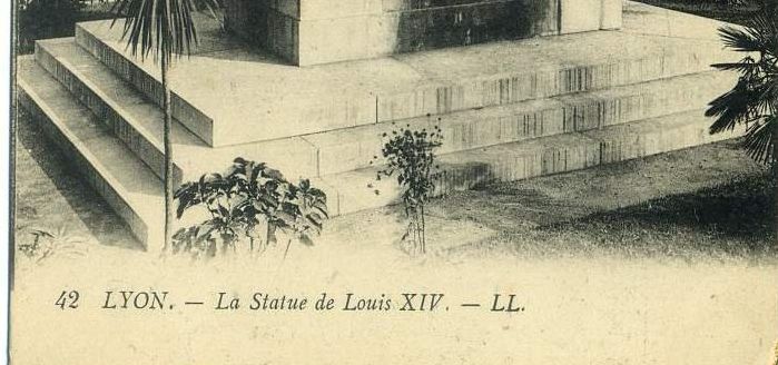 Фото 2. Открытка (ПК). Франция. Лион. Статуя Людовика XIV. Лот 247