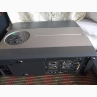 Продам професійний відеопроектор HITACHI CP-X970W