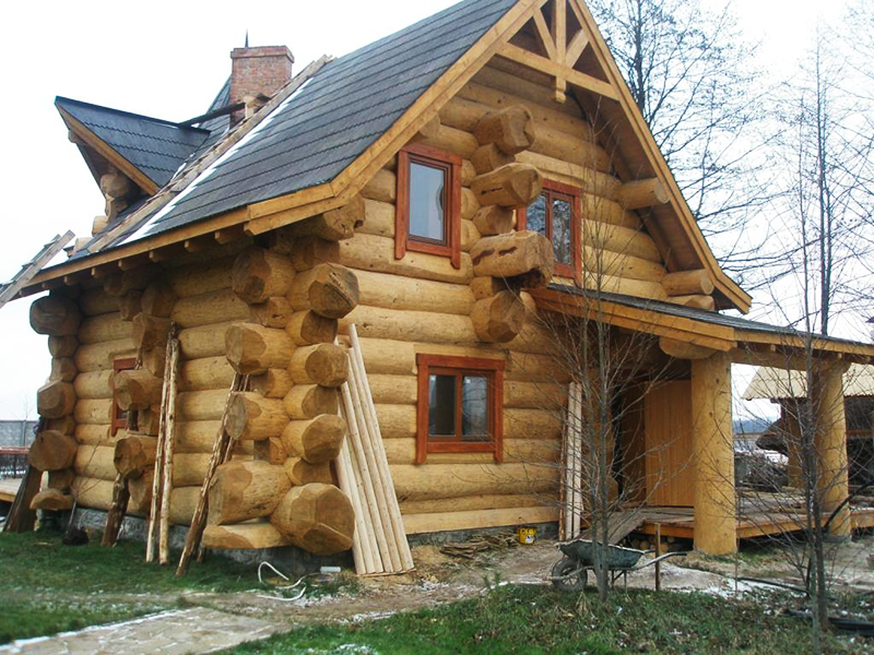 Фото 2. Строительство деревянных домов из сруба в Украине и за рубежом