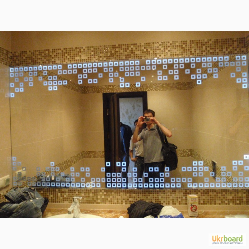 Фото 10. Зеркала в ванную с подсветкой