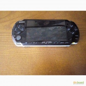 Продам ігрову приставку SONY-PSP-3004