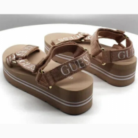 Women#039;s Strappy Platform Sandals 10 41	26 удобные спорт сандалии Guess для активного отдых