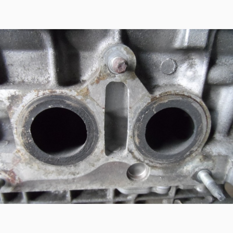 Фото 2. Двигатель Toyota Avensis 2.0 1AZFSE 1998-2008 1900028250 1900028641