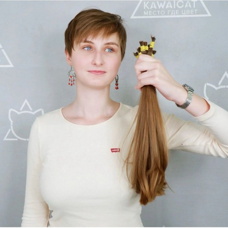 Мы покупаем волосы любого типа и цвета в Харькове от 35 см.Стрижка в ПОДАРОК