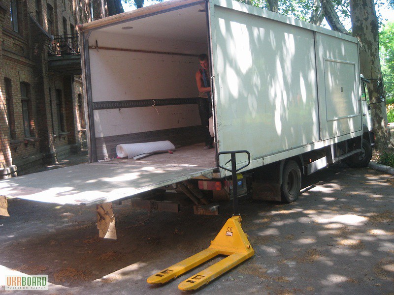 Фото 5. Перевезти мебель в Одессе. Услуги грузчиков