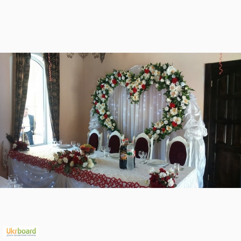 Фото 4. Прокат свадебных арок, ширм, чехлов на стулья