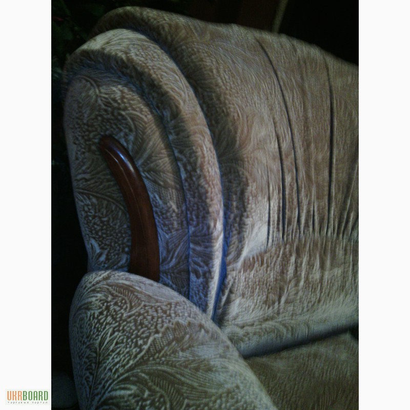 Фото 5. Продам почти новое мягкое и удобное кресло!