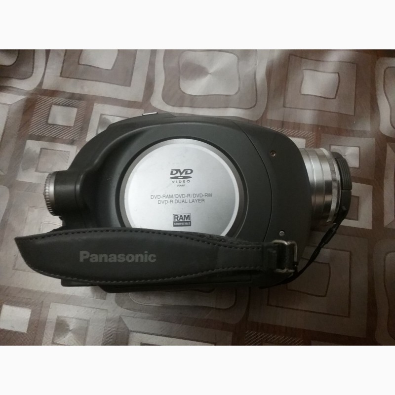 Фото 2. Видеокамера Panasonik VDR - D220