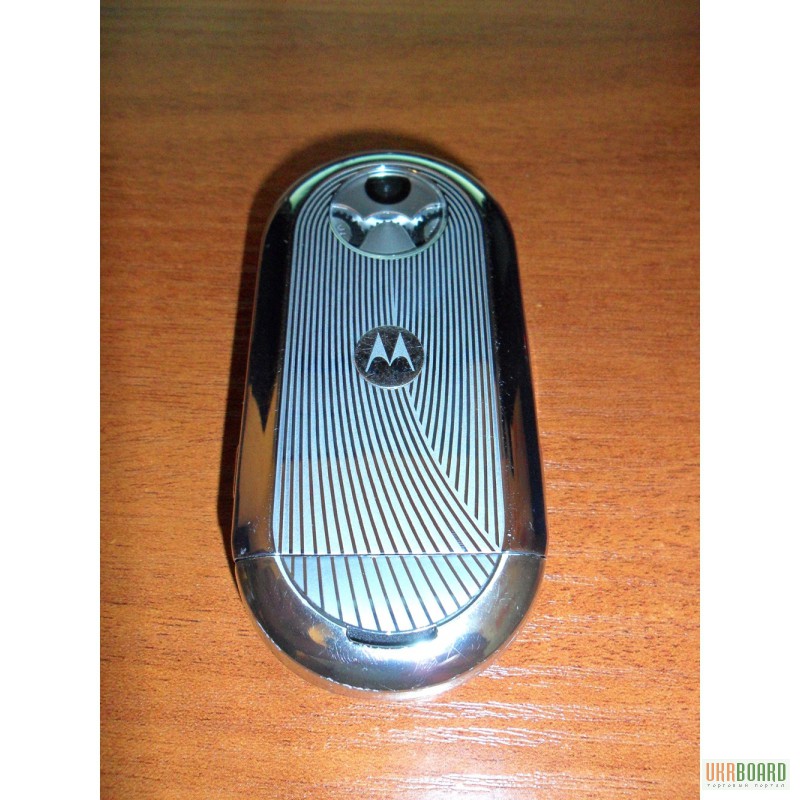 Фото 2. Продам Motorola Aura