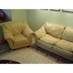 Белый диван и два кресла (кожзам)