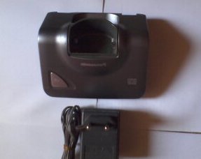 Фото 3. Зарядка и блок питания для радиотелефонов Panasonik+телефон KX-TGA110UA