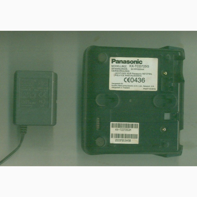 Фото 7. Зарядка и блок питания для радиотелефонов Panasonik+телефон KX-TGA110UA