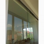 Изготовление нестандартных стеклянных дверей межкомнатных и для душевой кабины