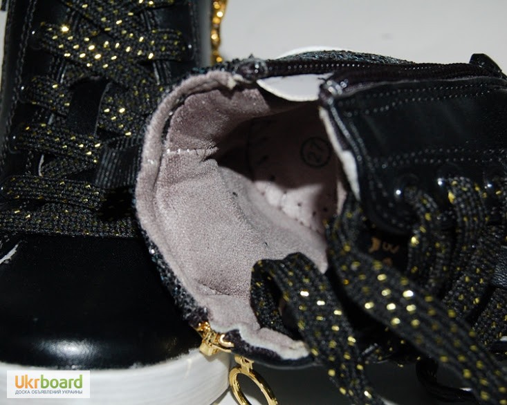 Фото 7. Демисезонные ботинки для девочек BG арт.BG2215-547 черн блеск с 25-30р