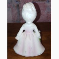 Статуэтка Девочка с букетом, керамика, Англия