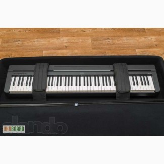 Полужесткий кейс для цифрового пианино на колесиках Gator GK-88
