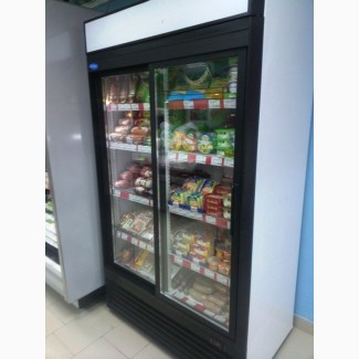 Шкаф холодильный новый со стеклянной дверью на 700 литров